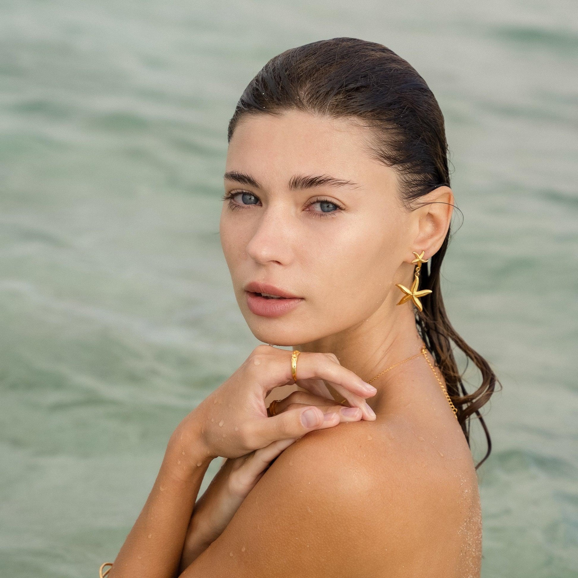 Coral Gleam Earrings-1