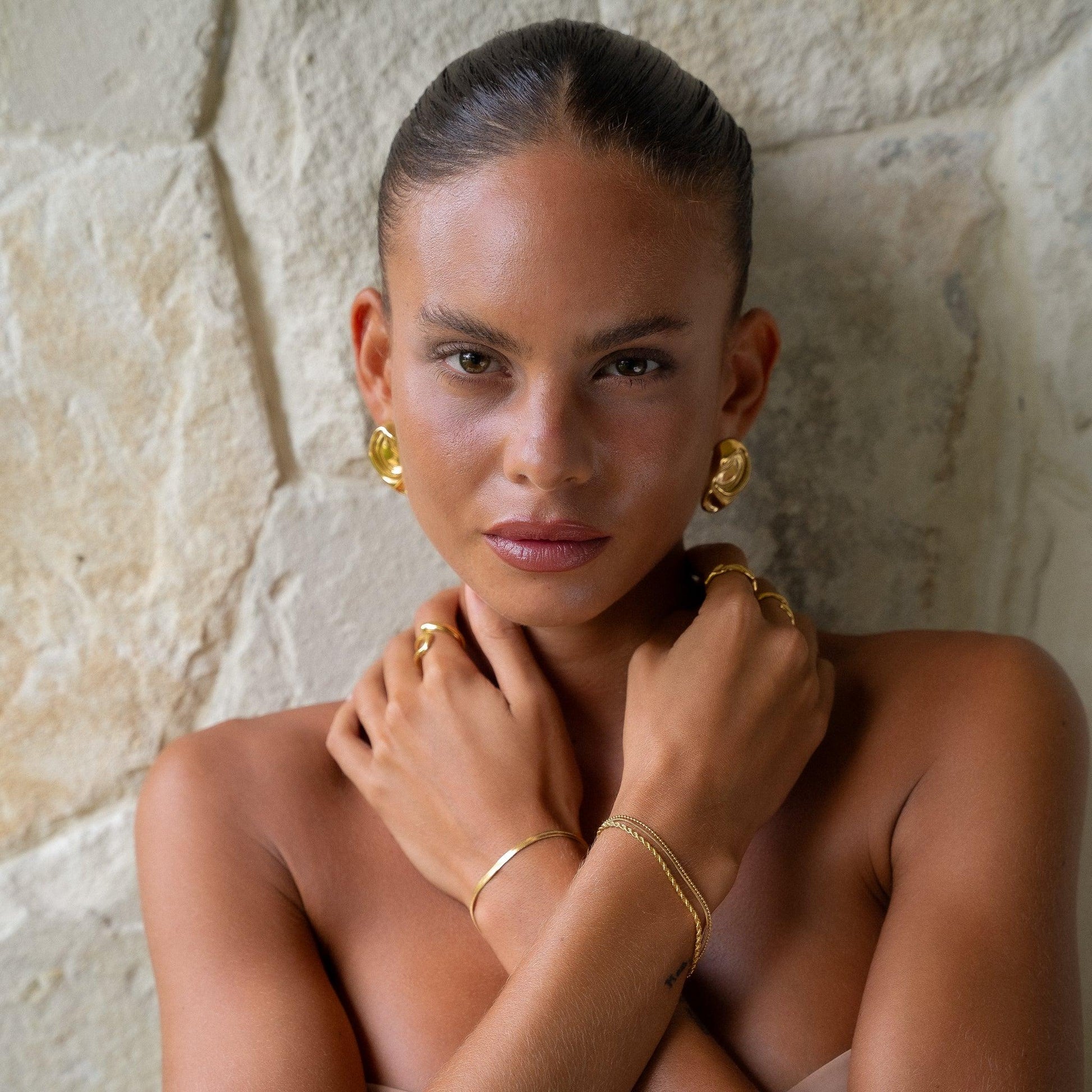 Elara Bracelet-1