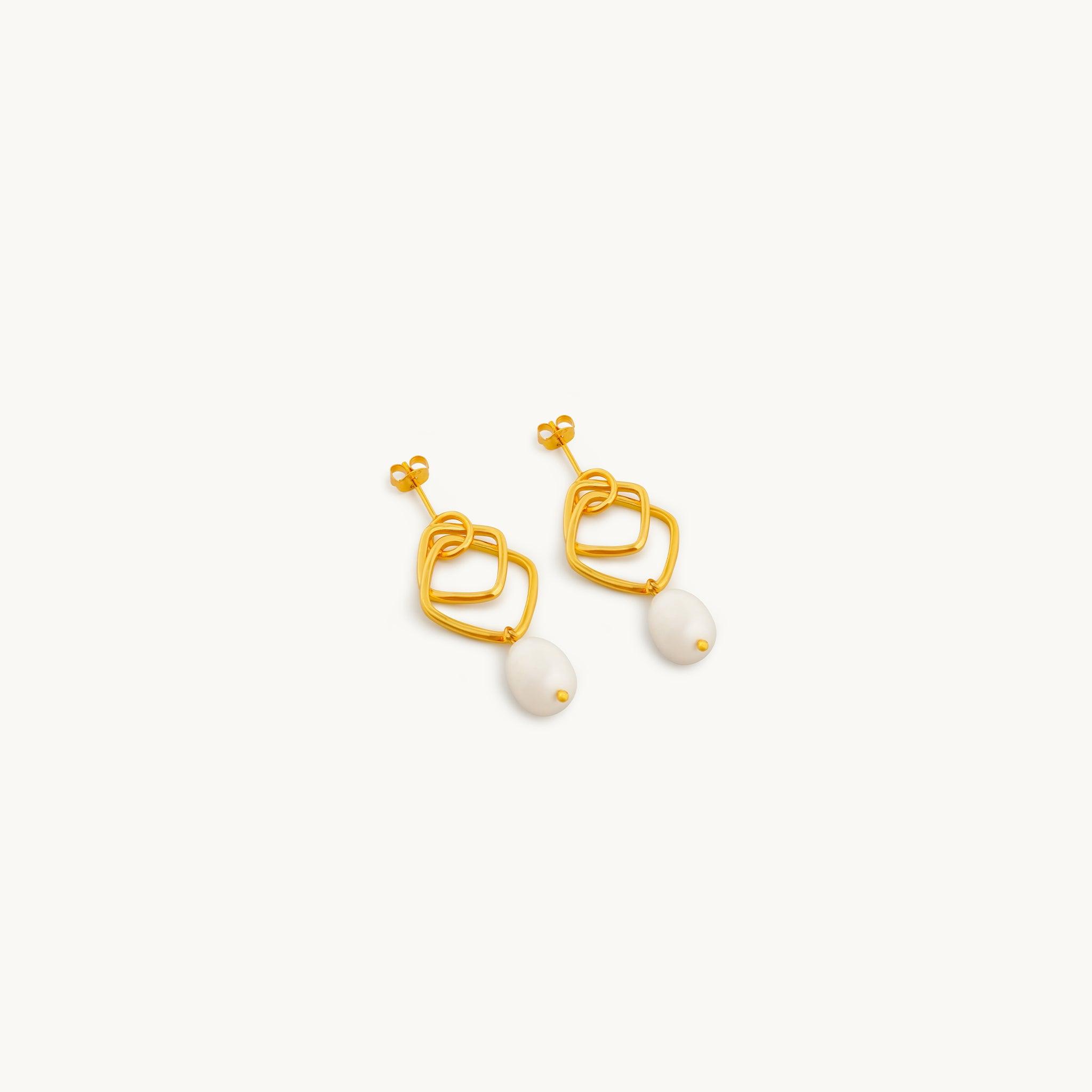 Selkie Pearl Earrings-0