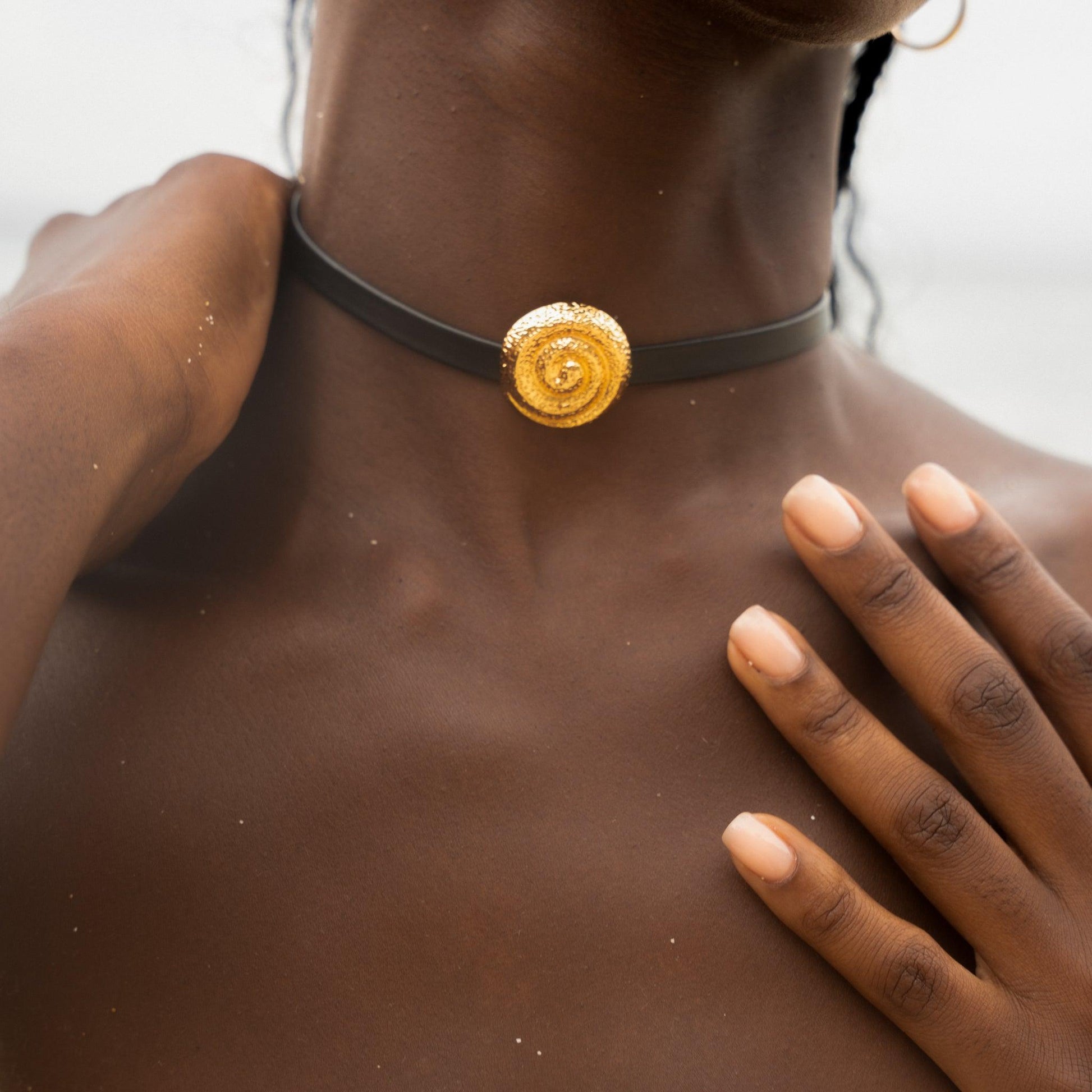 Ocean Glow Choker-1