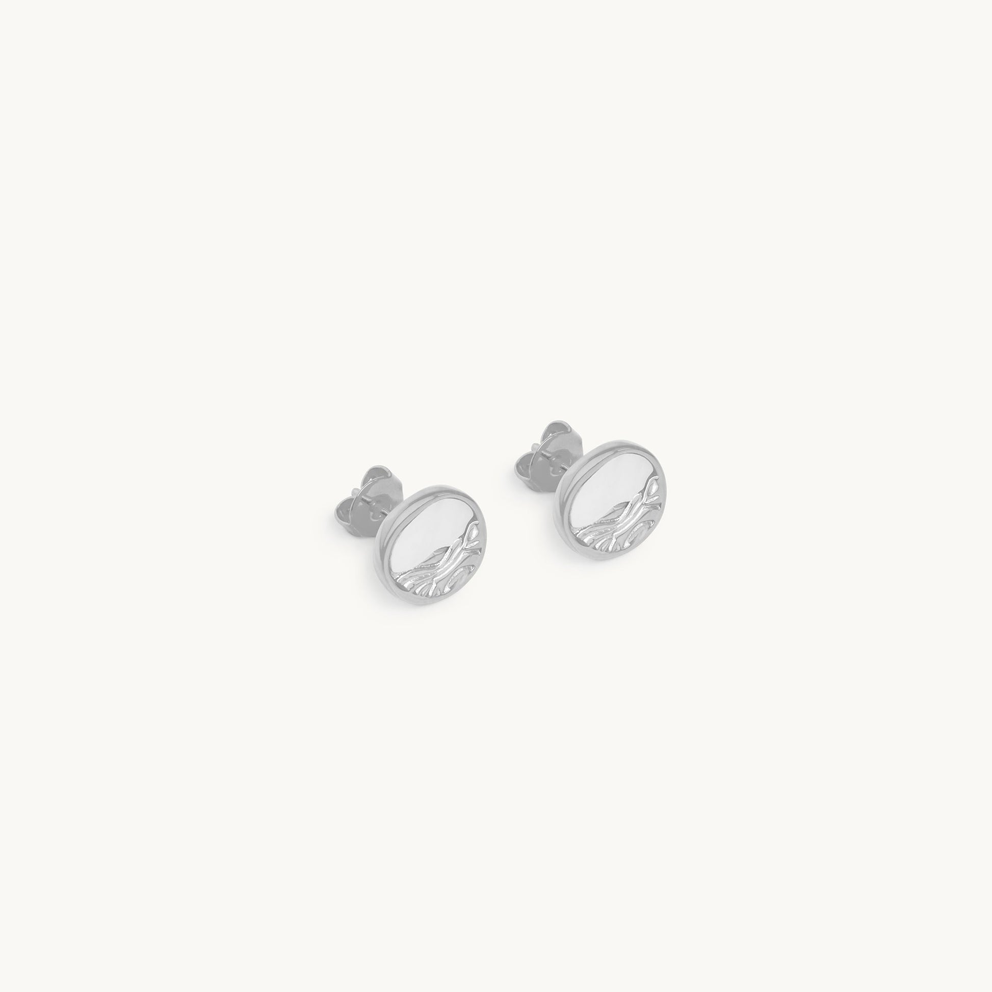 Sea Reflection Studs-3